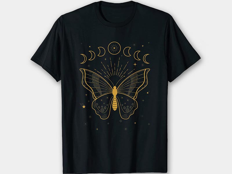 schwarzes T-Shirt mit Schmetterling und Mondphasen